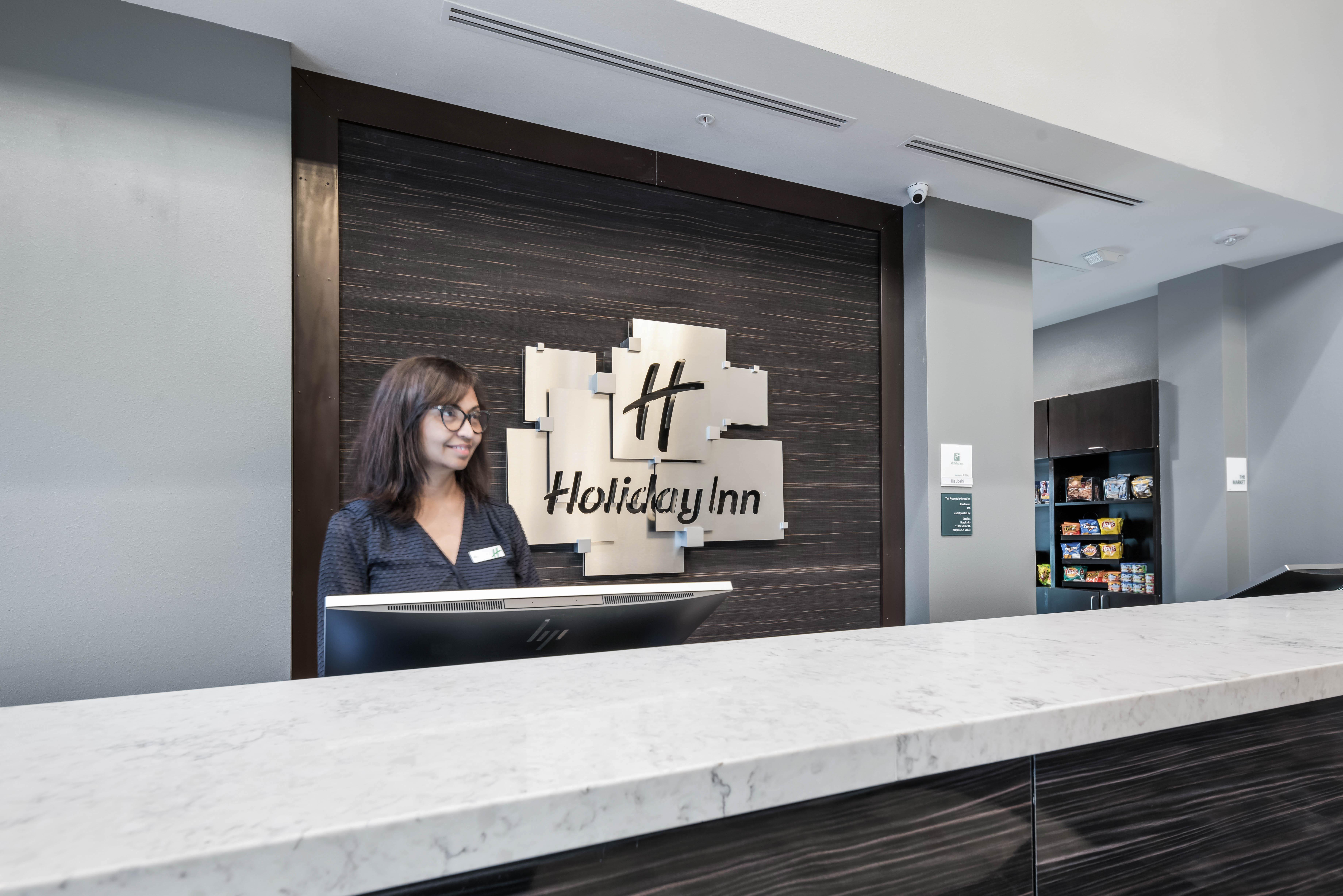 Holiday Inn Hotel & Suites Silicon Valley - Milpitas By Ihg Extérieur photo