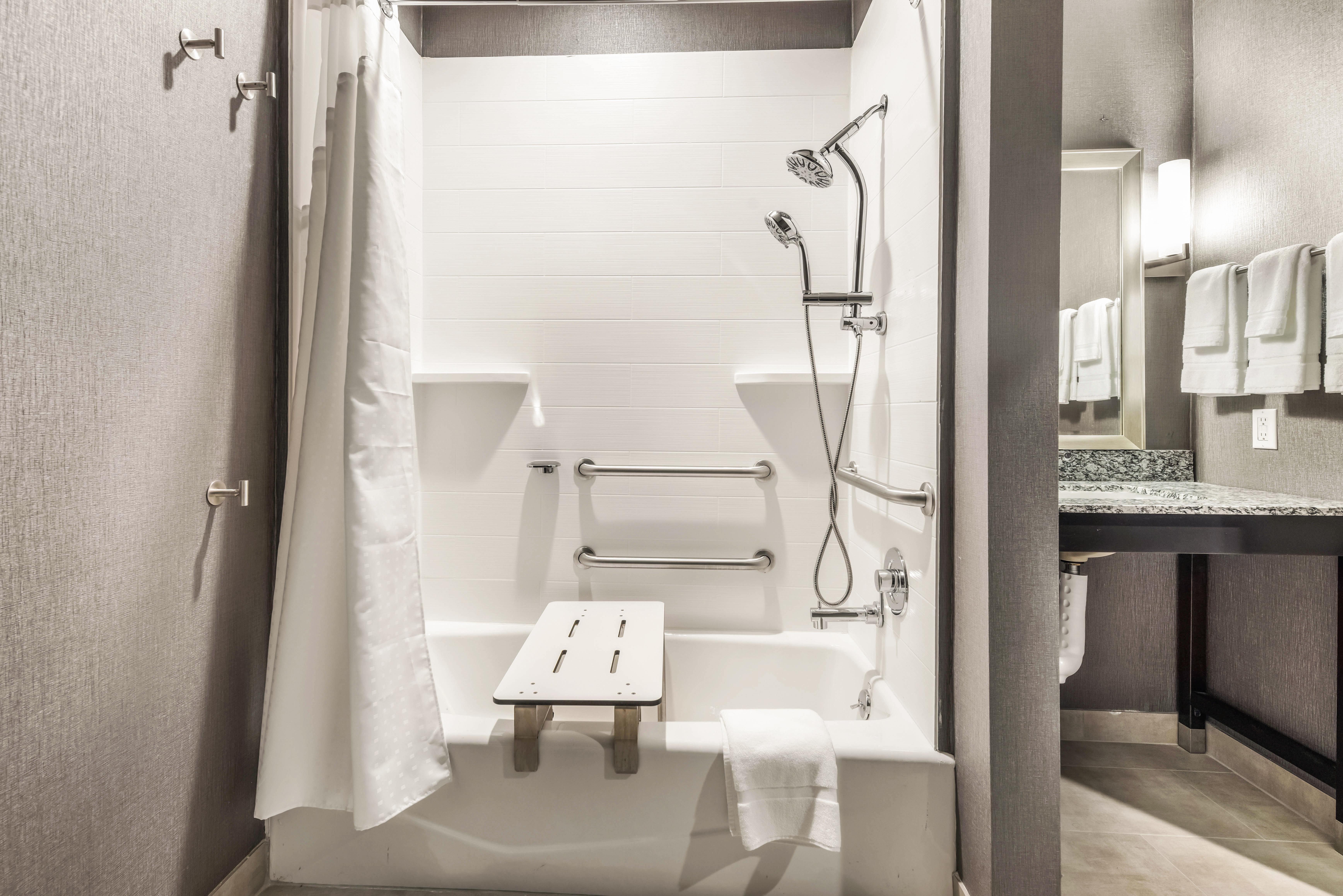 Holiday Inn Hotel & Suites Silicon Valley - Milpitas By Ihg Extérieur photo