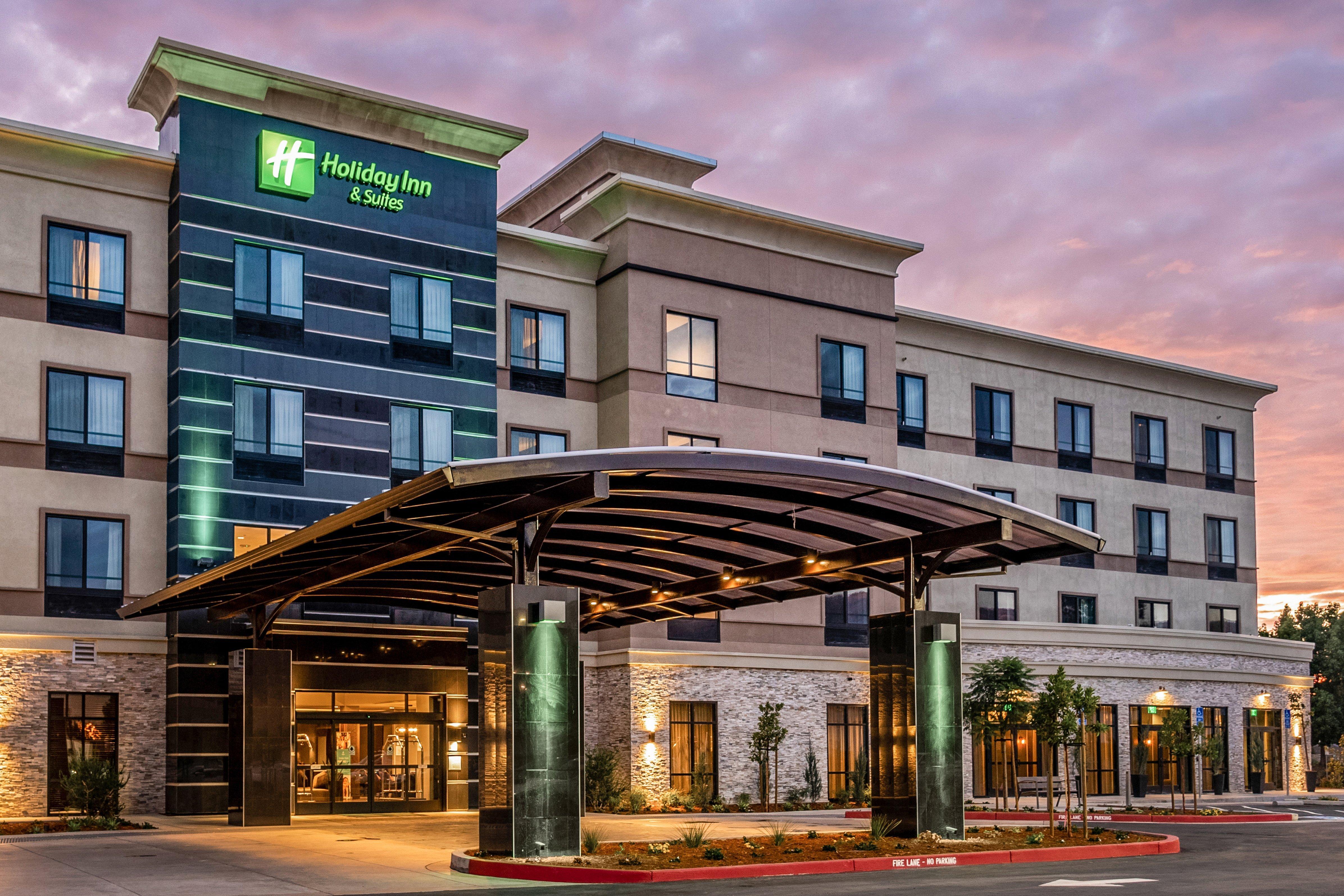 Holiday Inn Hotel & Suites Silicon Valley - Milpitas By Ihg Extérieur photo